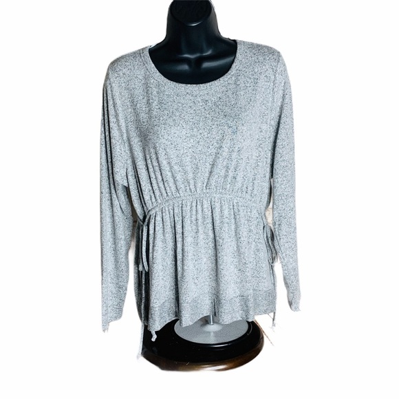 Caslon Heathered Gray Peplum Tie Waist Top - Picture 2 of 8